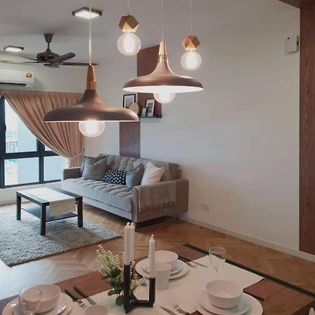 Adore Homestay@Emira Seksyen 13 Shah Alam, Msu, Stadium, Aeon Mall Zewnętrze zdjęcie